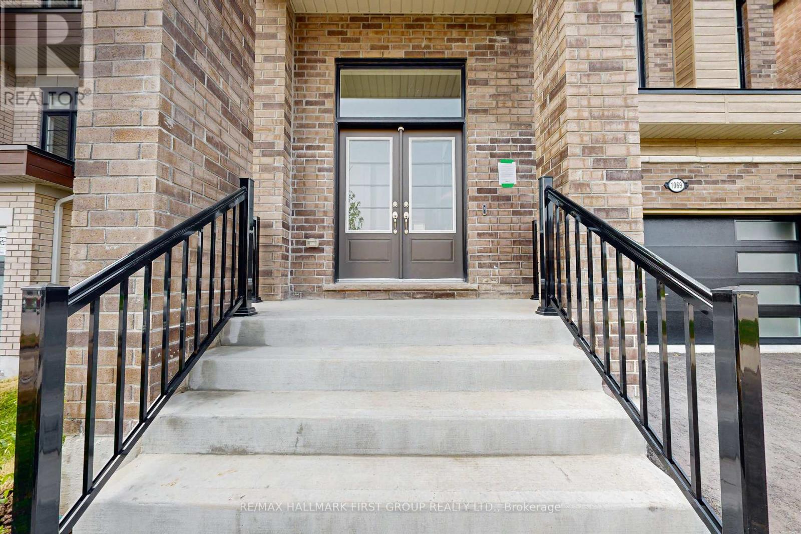 1069 Trailsview Avenue, Cobourg, Ontario  K9A 4J5 - Photo 5 - X12206409