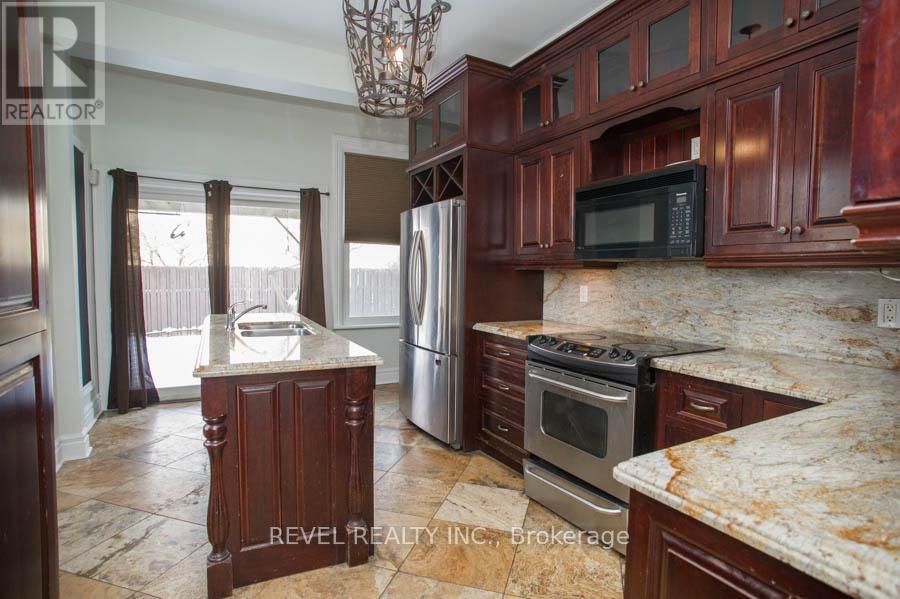 40 Arthur Street, Brantford, Ontario  N3S 3H5 - Photo 11 - X12206482