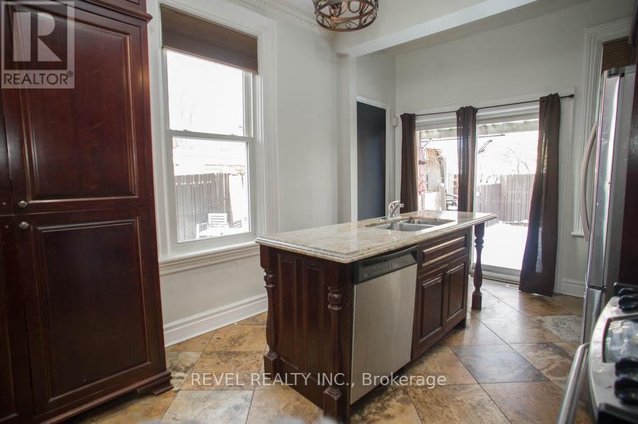 40 Arthur Street, Brantford, Ontario  N3S 3H5 - Photo 12 - X12206482