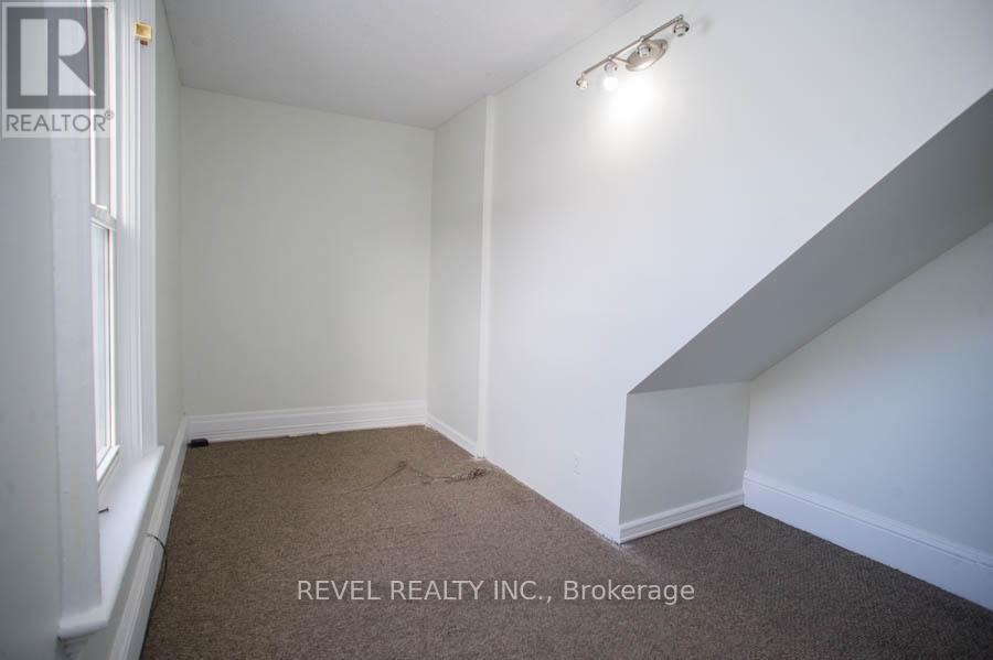 40 Arthur Street, Brantford, Ontario  N3S 3H5 - Photo 26 - X12206482