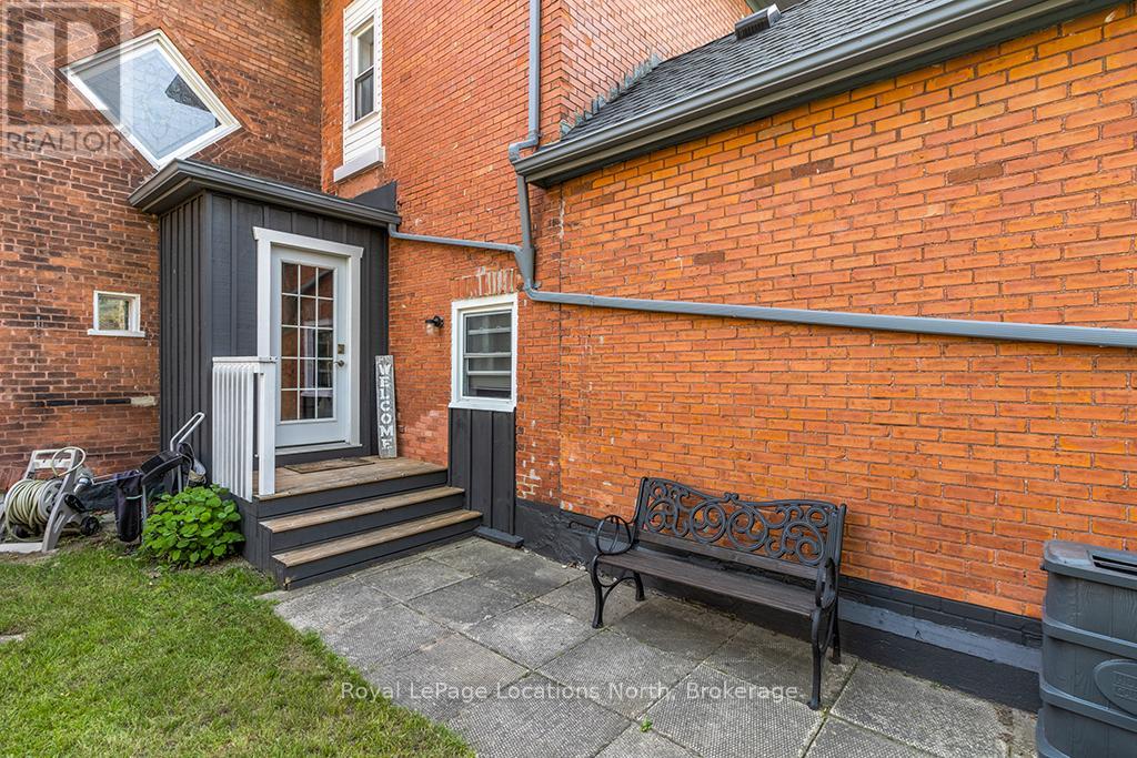 72 Colborne Street, Goderich, Ontario  N7A 2V9 - Photo 47 - X12027860