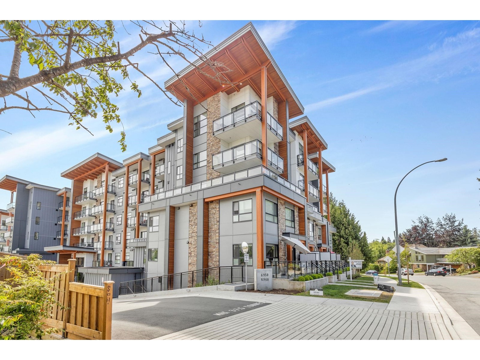 113 6960 Nicholson Road, Delta, British Columbia  V4E 0A9 - Photo 1 - R3012033