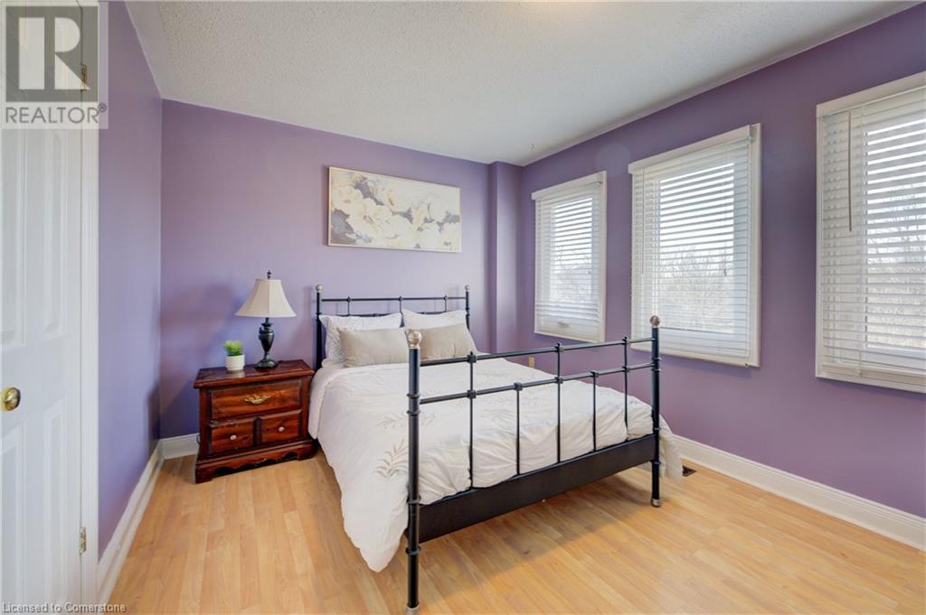 25 Lynnvalley Crescent, Kitchener, Ontario  N2N 3A8 - Photo 23 - 40726284