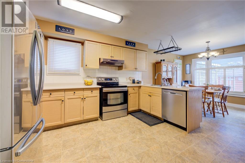 25 Lynnvalley Crescent, Kitchener, Ontario  N2N 3A8 - Photo 12 - 40726284