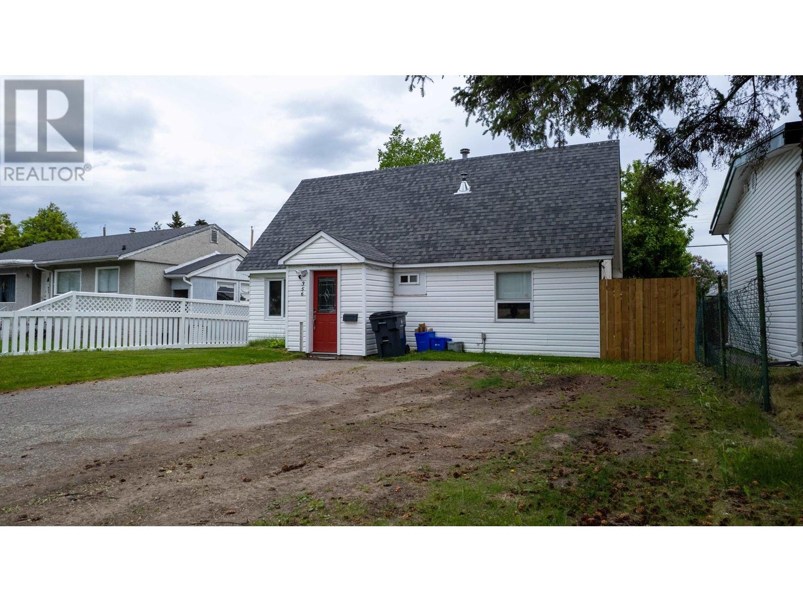 356 Johnson Street, Prince George, British Columbia  V2M 2Z6 - Photo 3 - R3012775