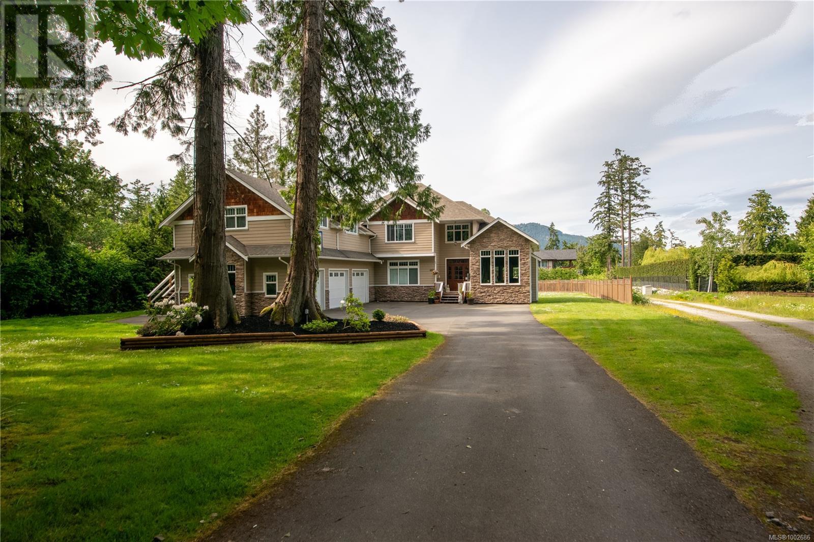 468 Wain Rd, North Saanich, British Columbia