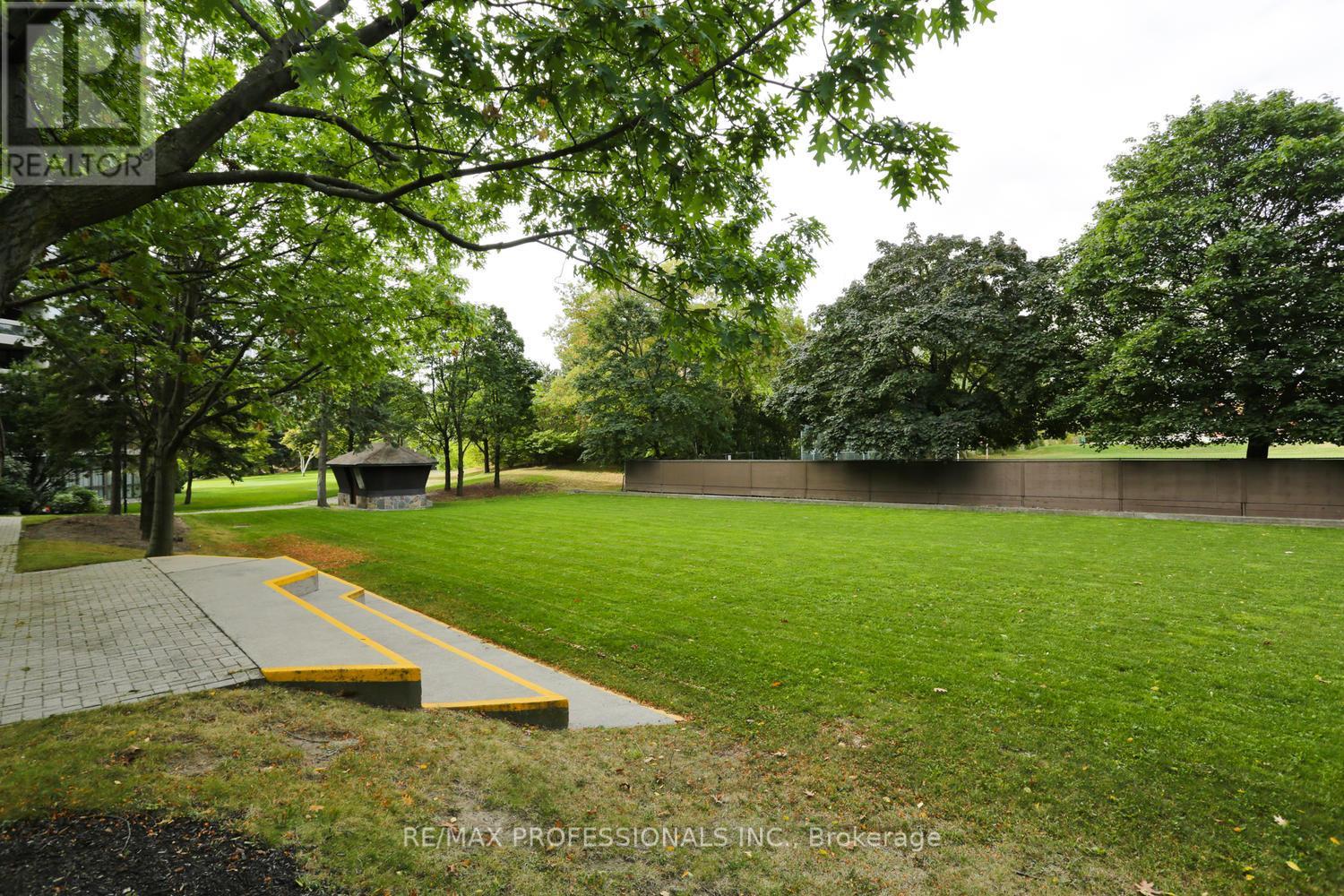 Ph03 - 2010 Islington Avenue, Toronto (Kingsview Village-The Westway), Ontario  M9P 3S8 - Photo 32 - W12093656