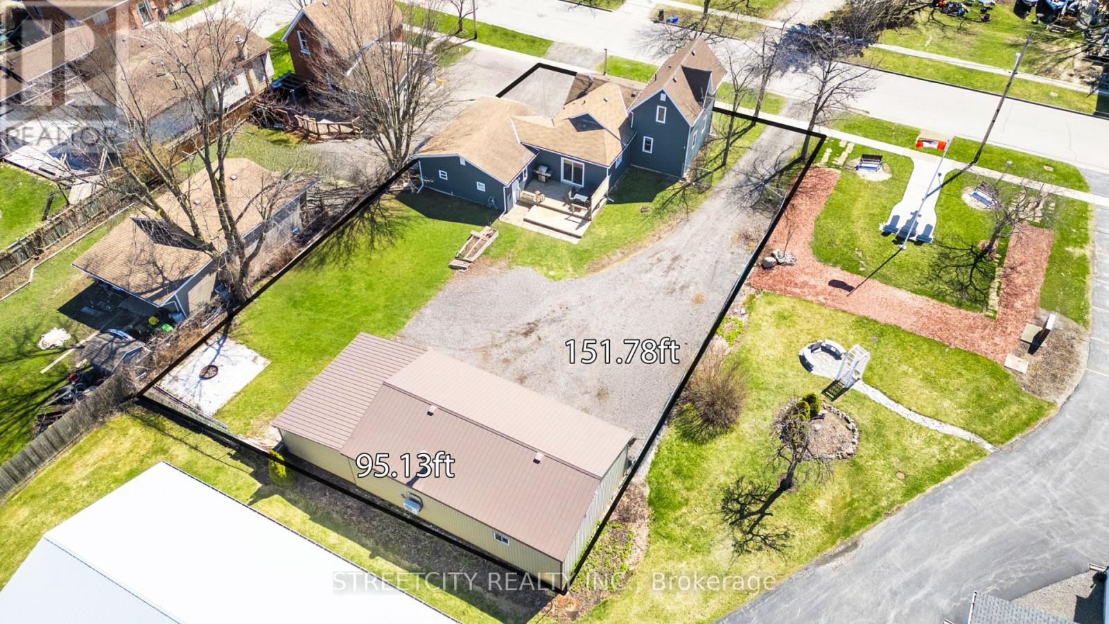 2406 Jane Street, St. Clair, Ontario  N0N 1B0 - Photo 12 - X12206660