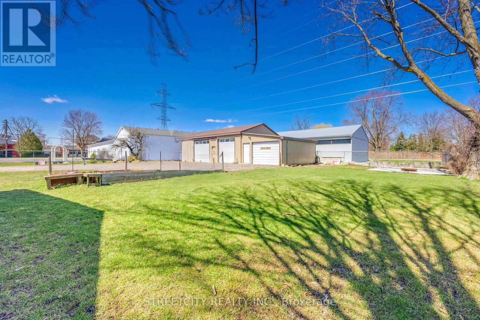 2406 Jane Street, St. Clair, Ontario  N0N 1B0 - Photo 13 - X12206660