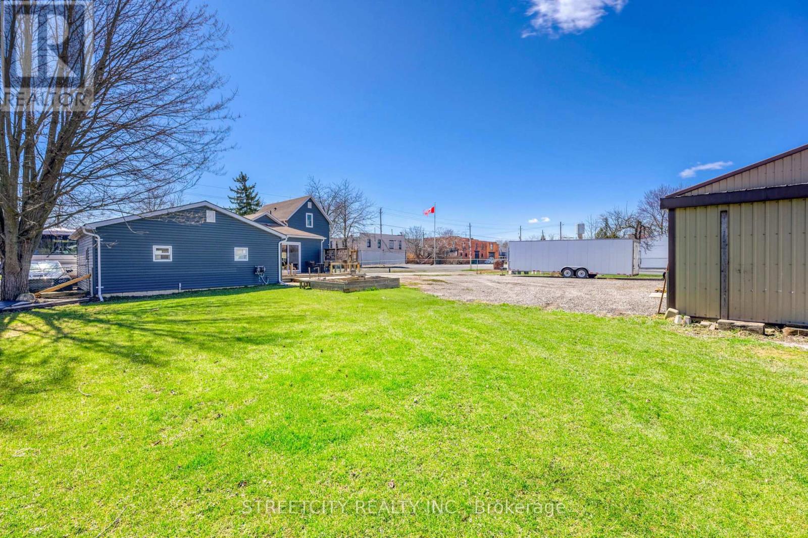 2406 Jane Street, St. Clair, Ontario  N0N 1B0 - Photo 15 - X12206660