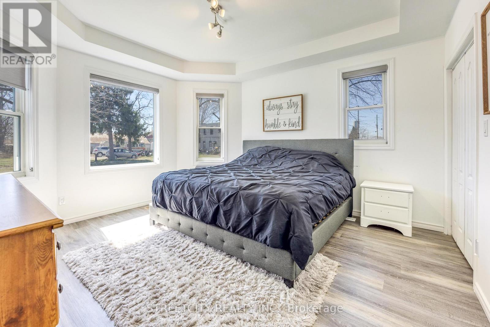 2406 Jane Street, St. Clair, Ontario  N0N 1B0 - Photo 24 - X12206660