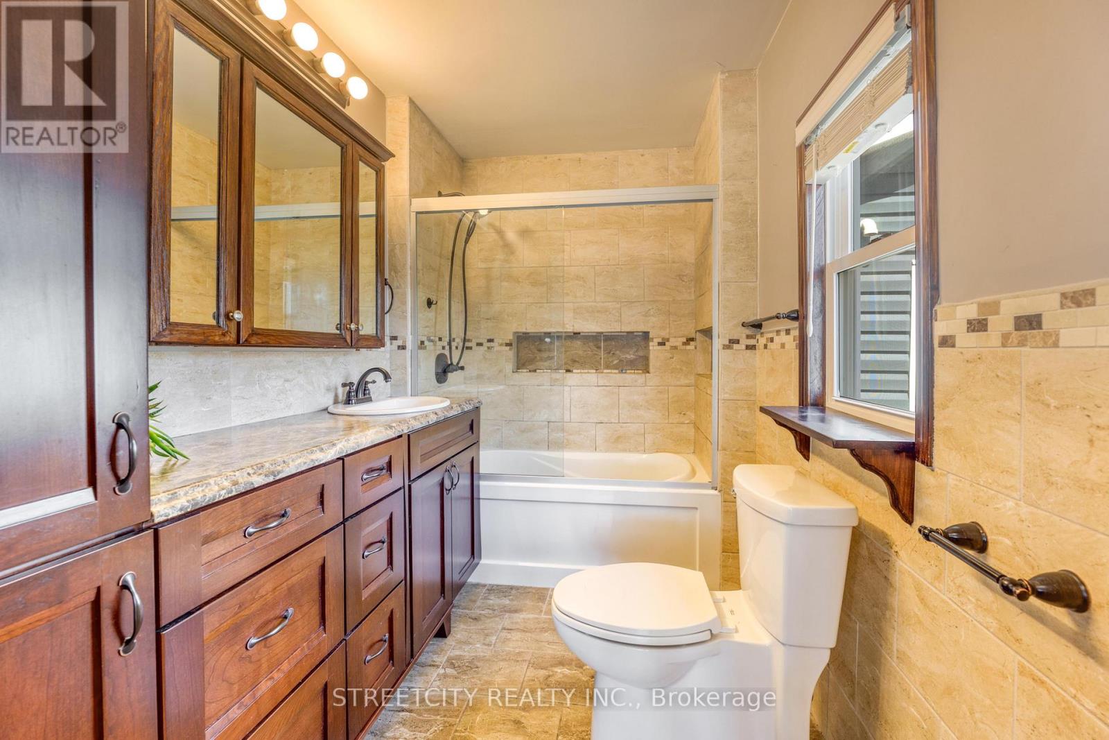 2406 Jane Street, St. Clair, Ontario  N0N 1B0 - Photo 26 - X12206660