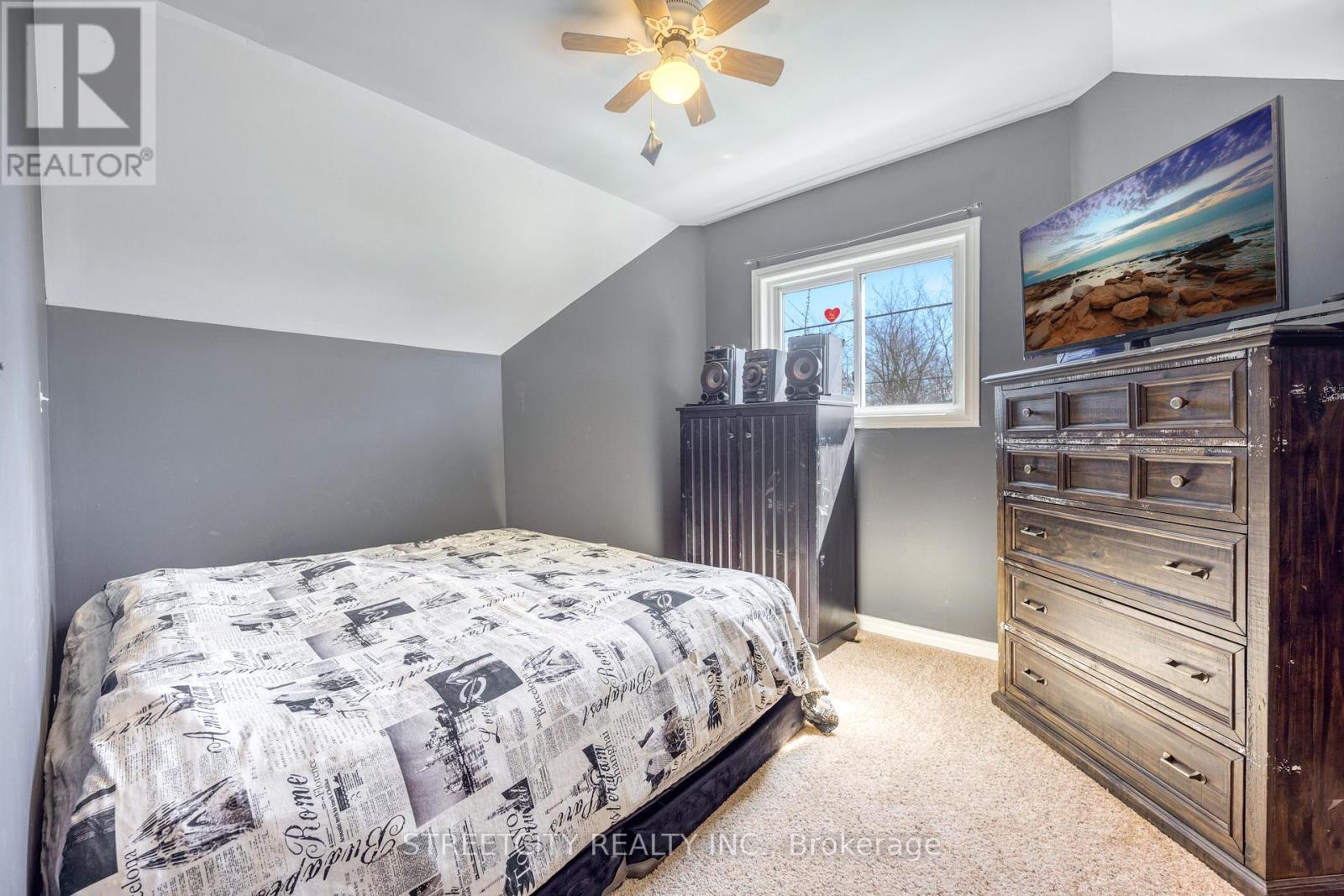 2406 Jane Street, St. Clair, Ontario  N0N 1B0 - Photo 32 - X12206660