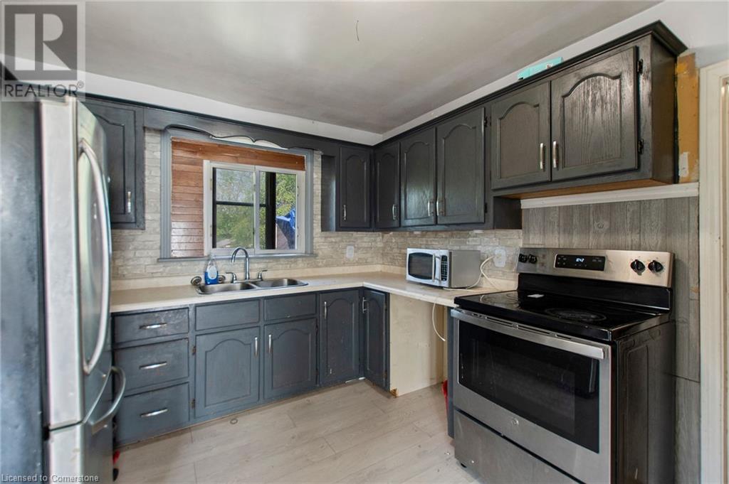 163 Rice Road, Welland, Ontario  L3C 2V7 - Photo 9 - 40738370