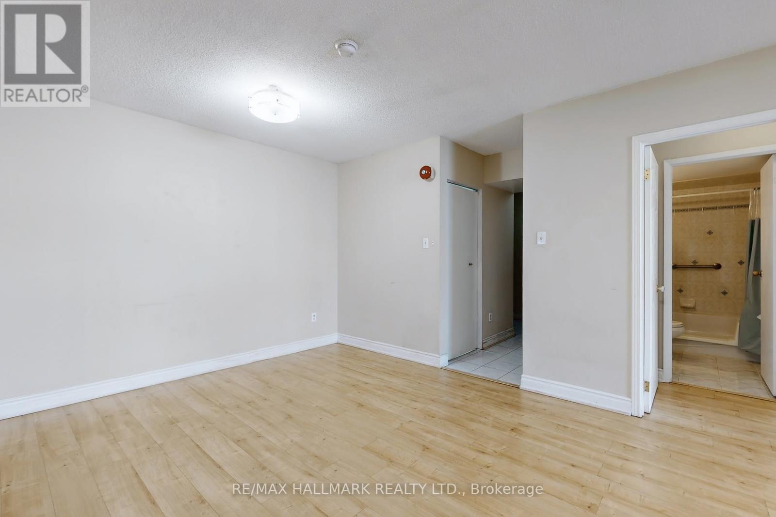 411 - 39 Kimbercroft Court, Toronto, Ontario  M1S 5B5 - Photo 16 - E12203604