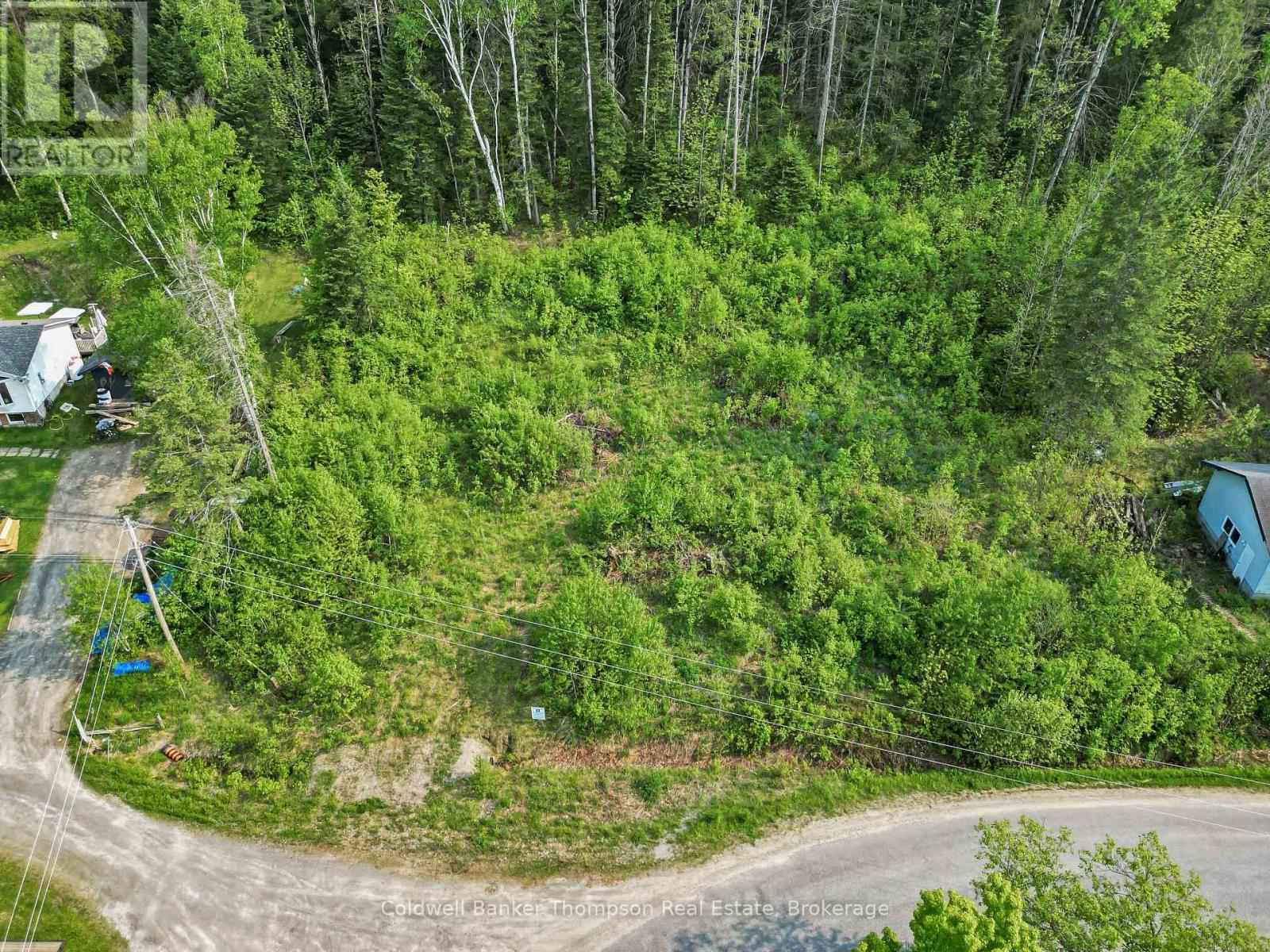 219 Doe Lake Road, Armour, Ontario P0A 1L0 - Photo 2 - X12125008