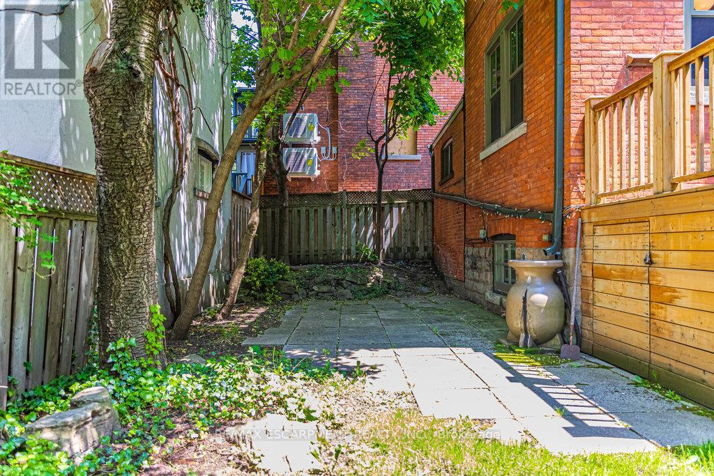 293 Park Street S, Hamilton (Durand), Ontario  L8P 3G5 - Photo 49 - X12113421