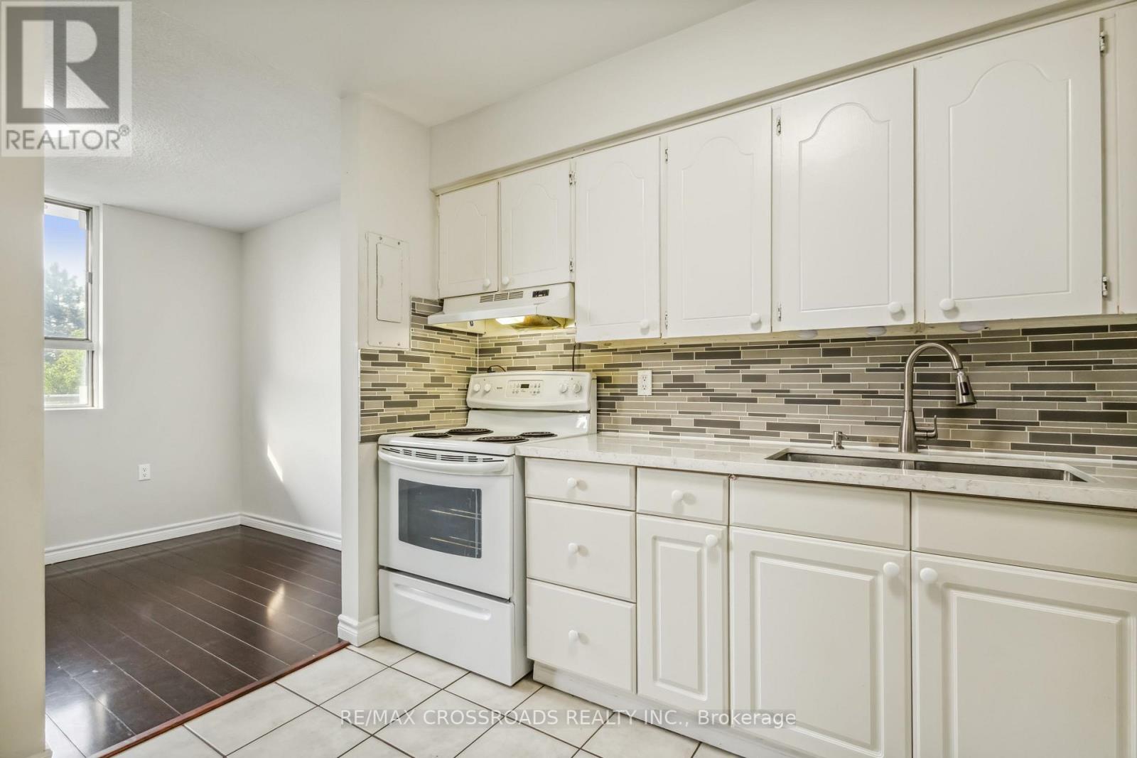 410 - 100 Dundalk Drive, Toronto, Ontario  M1P 4V2 - Photo 4 - E12201911