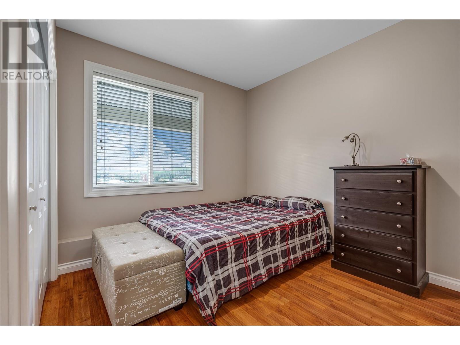 209 K View Crescent, Keremeos, British Columbia  V0H 1N2 - Photo 18 - 10351398