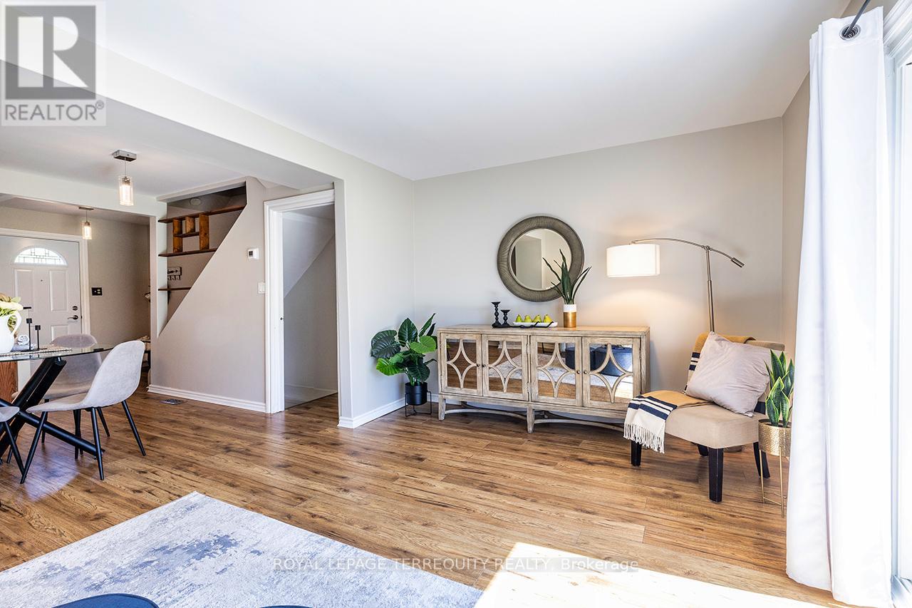 A4 - 400 Westwood Drive, Cobourg, Ontario  K9A 2B6 - Photo 3 - X12175069