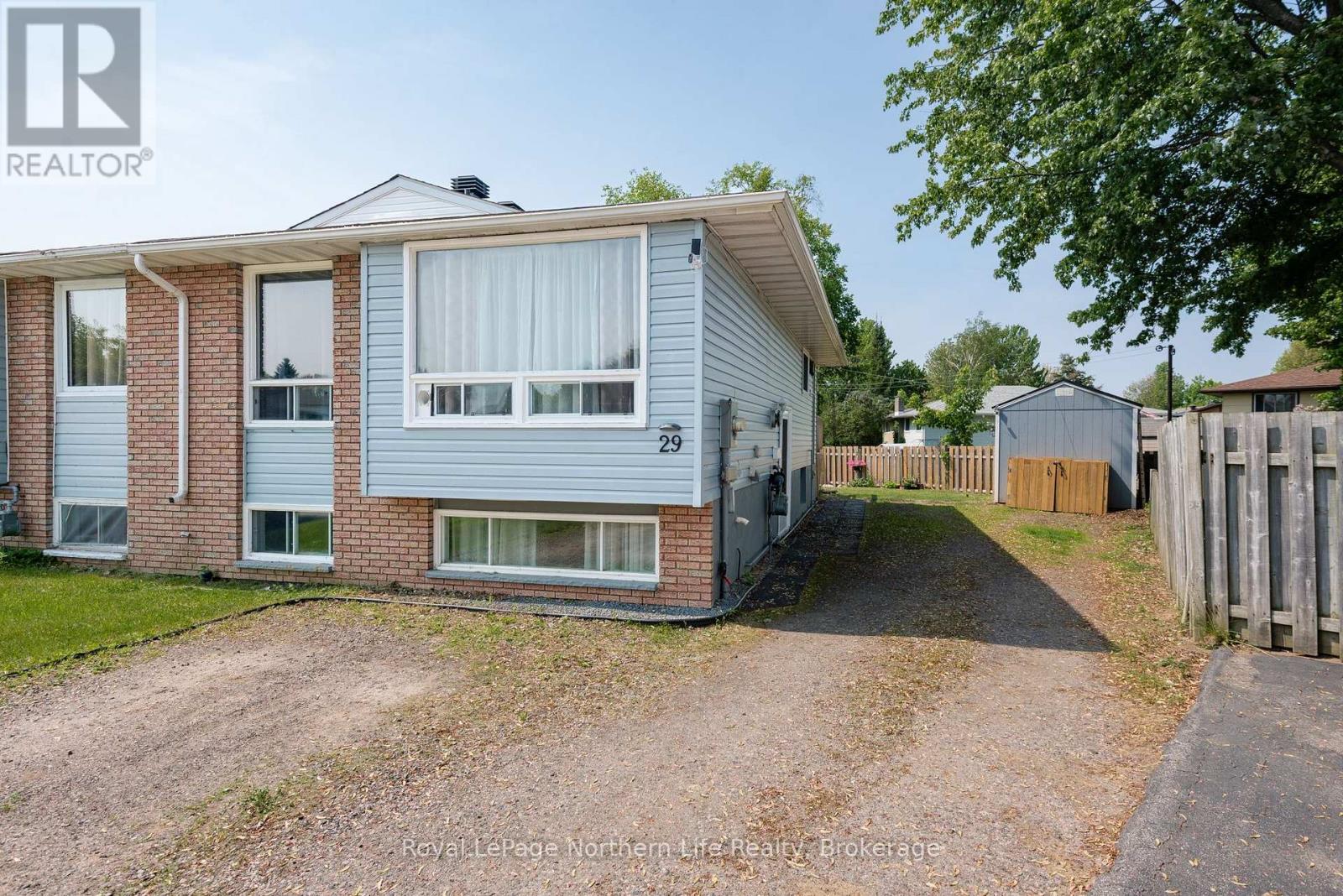 29 Massey Drive, North Bay, Ontario  P1A 3Y3 - Photo 1 - X12206739