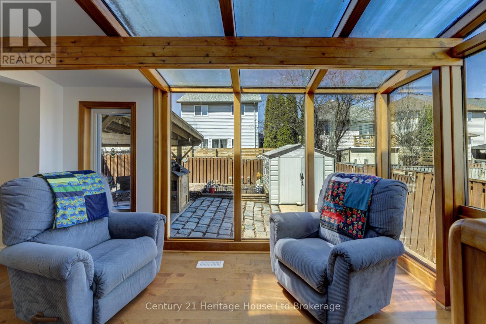 787 Hunter's Gate Crescent, Woodstock, Ontario  N4V 1G4 - Photo 18 - X12206721