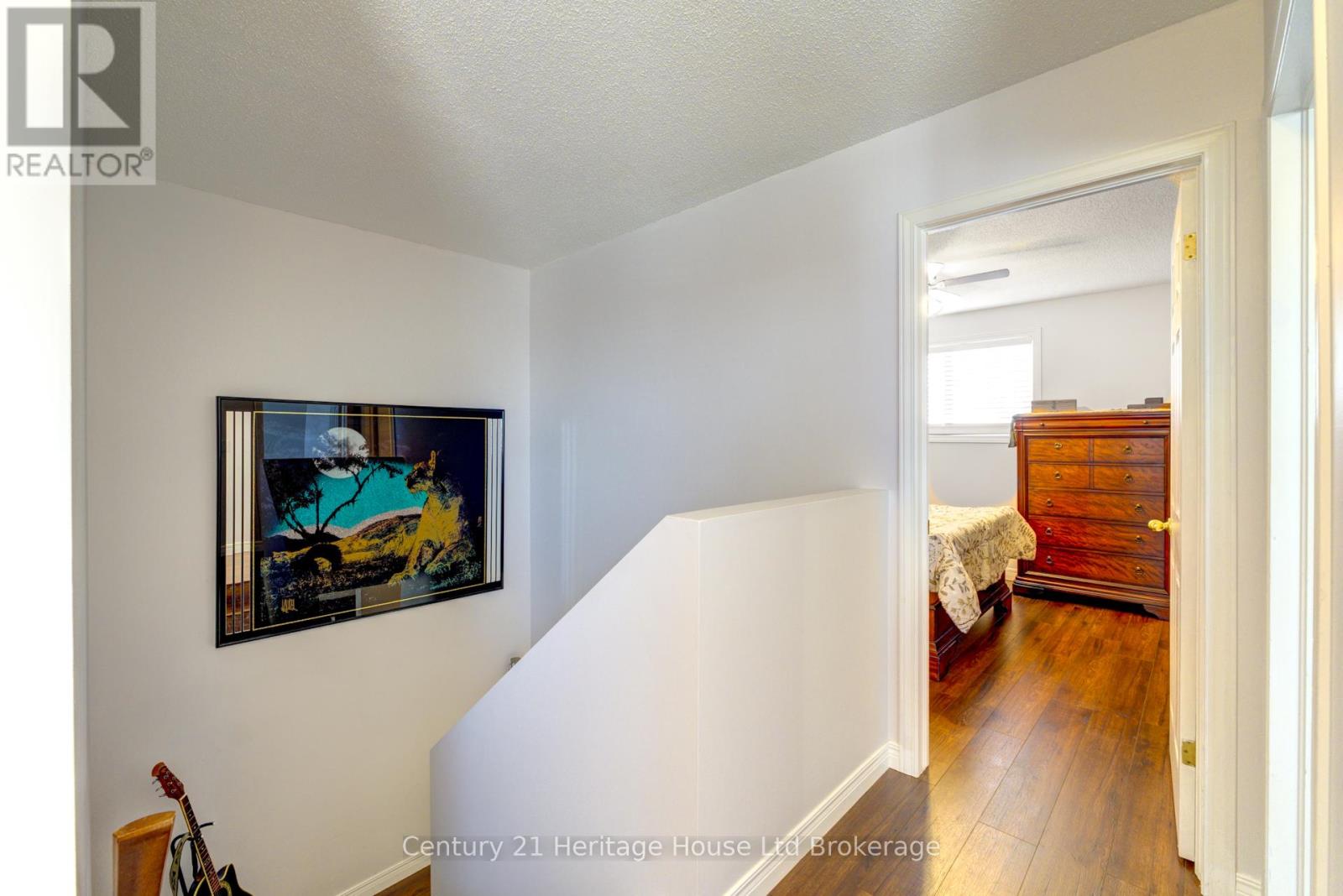 787 Hunter's Gate Crescent, Woodstock, Ontario  N4V 1G4 - Photo 25 - X12206721