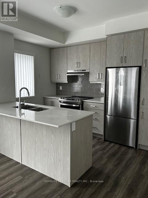 172 - 151 Honeycrisp Crescent, Vaughan, Ontario  L4K 0N7 - Photo 11 - N12199364