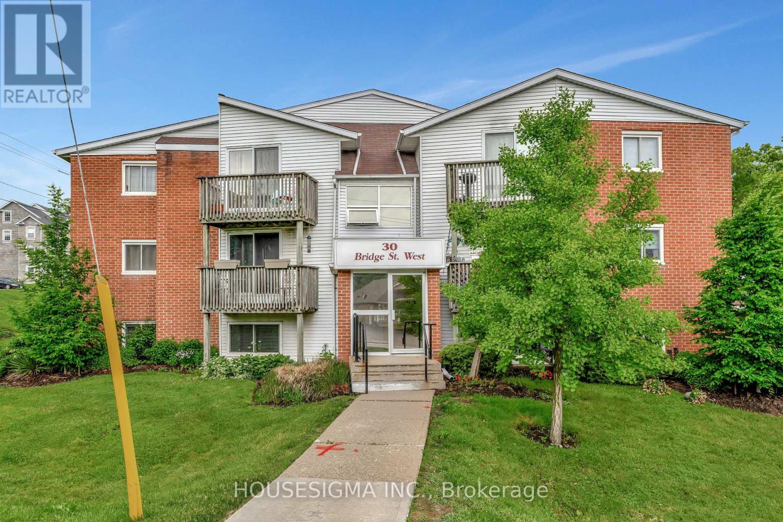 206 - 30 Bridge Street W, Kitchener, Ontario  N2K 1K4 - Photo 2 - X12127535