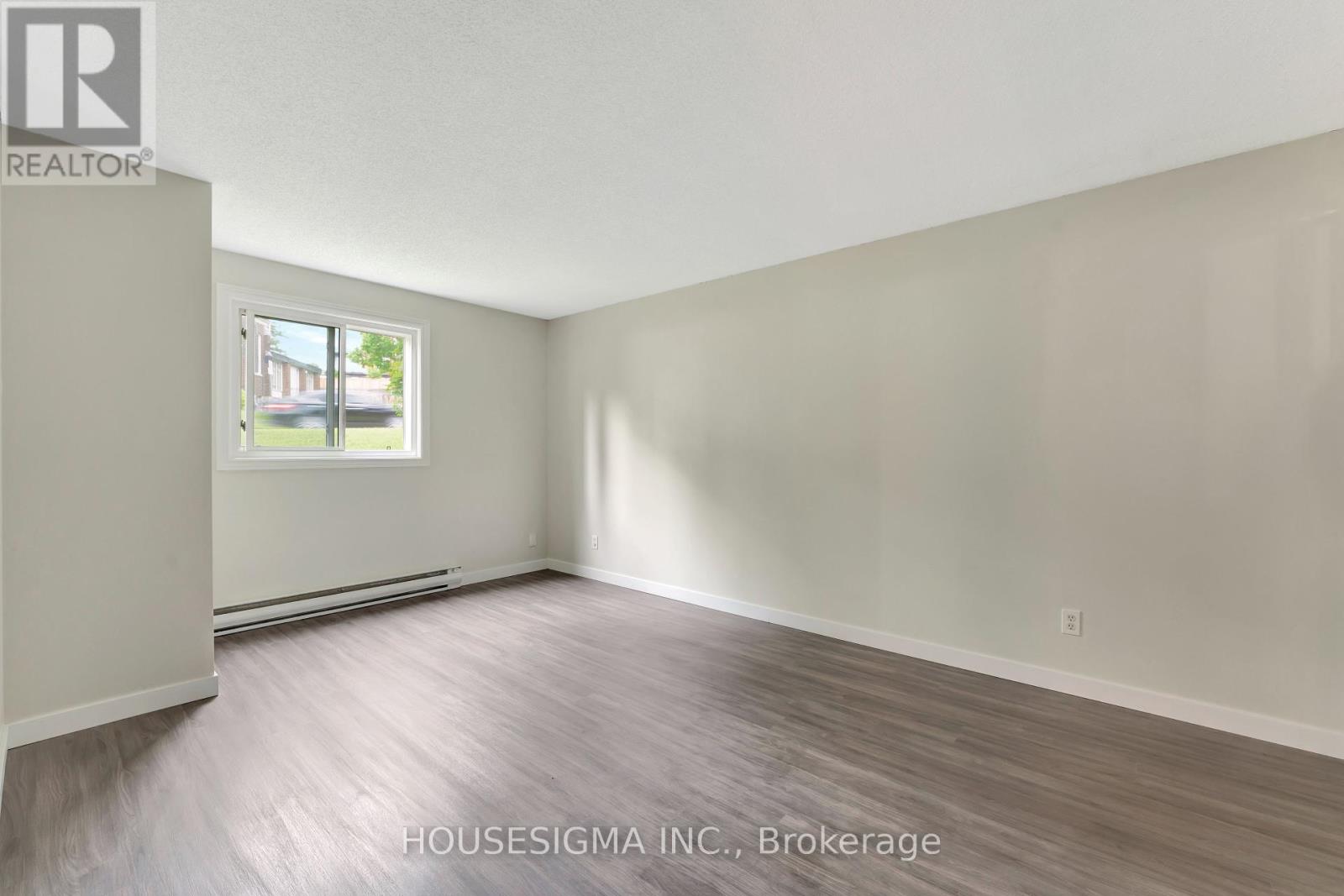 206 - 30 Bridge Street W, Kitchener, Ontario  N2K 1K4 - Photo 12 - X12127535