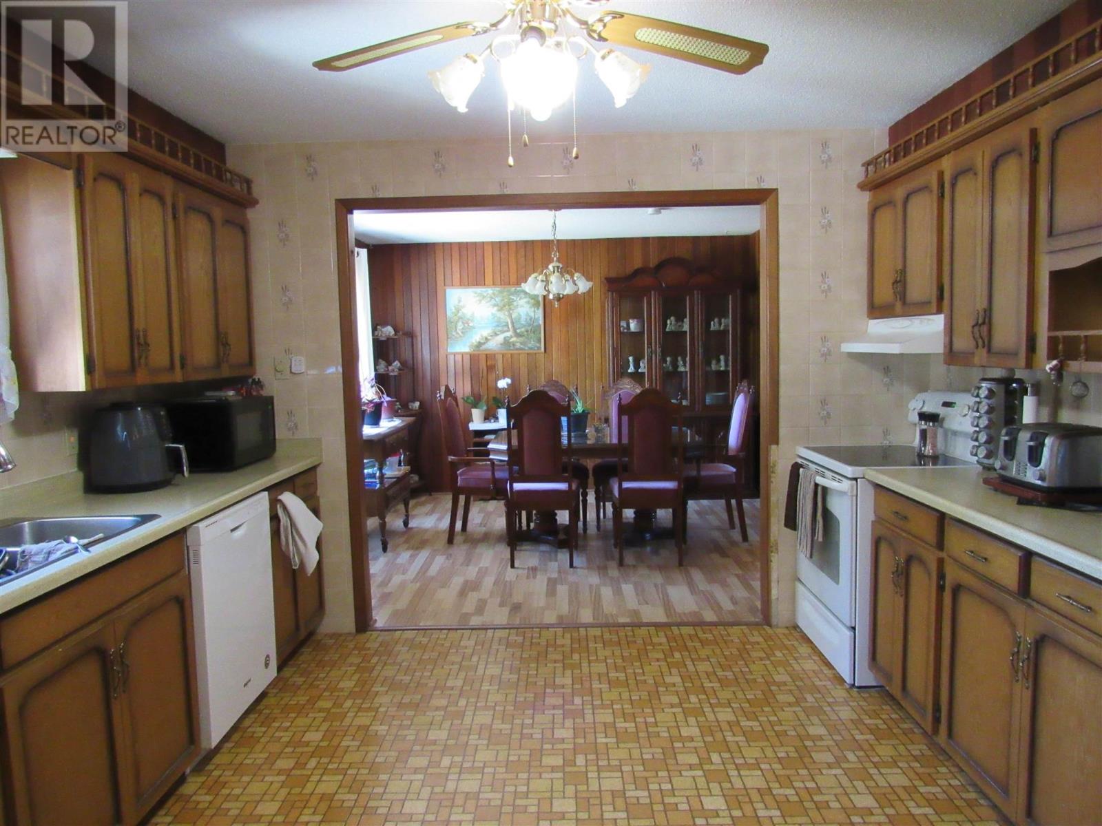 16 Warnock Rd, Iron Bridge, Ontario  P0R 1H0 - Photo 7 - SM250354