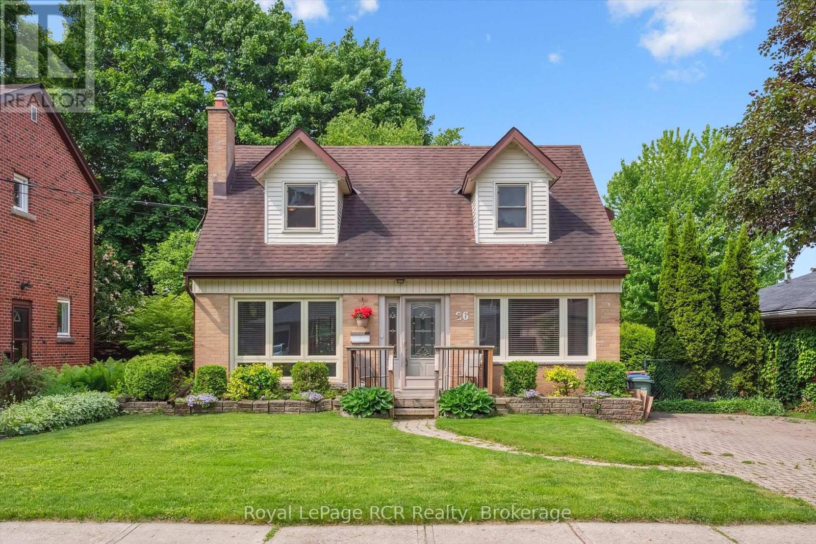 26 ELGINFIELD DRIVE, Guelph, Ontario