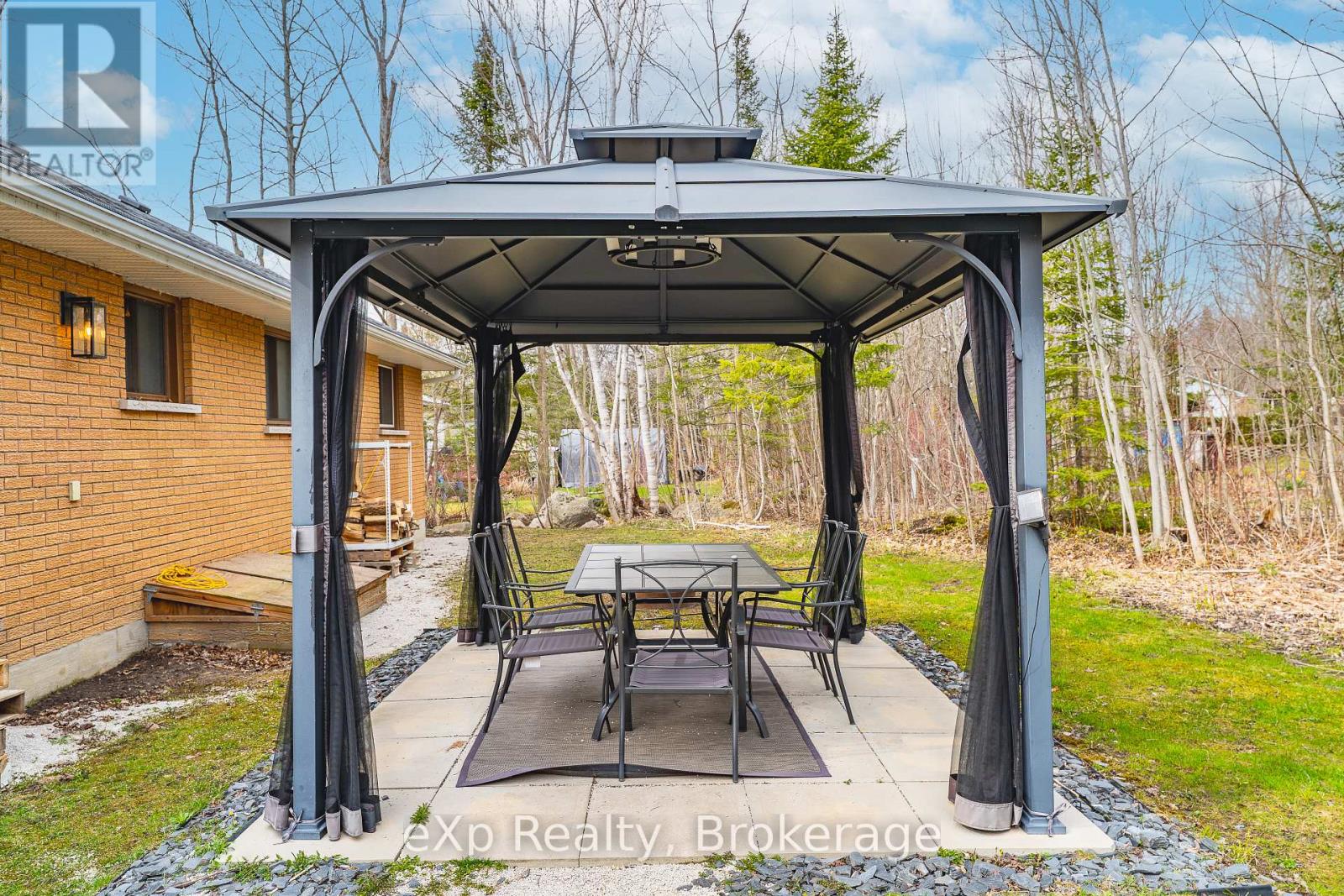 15 Mapleport Crescent, South Bruce Peninsula, Ontario  N0H 2T0 - Photo 17 - X12206706