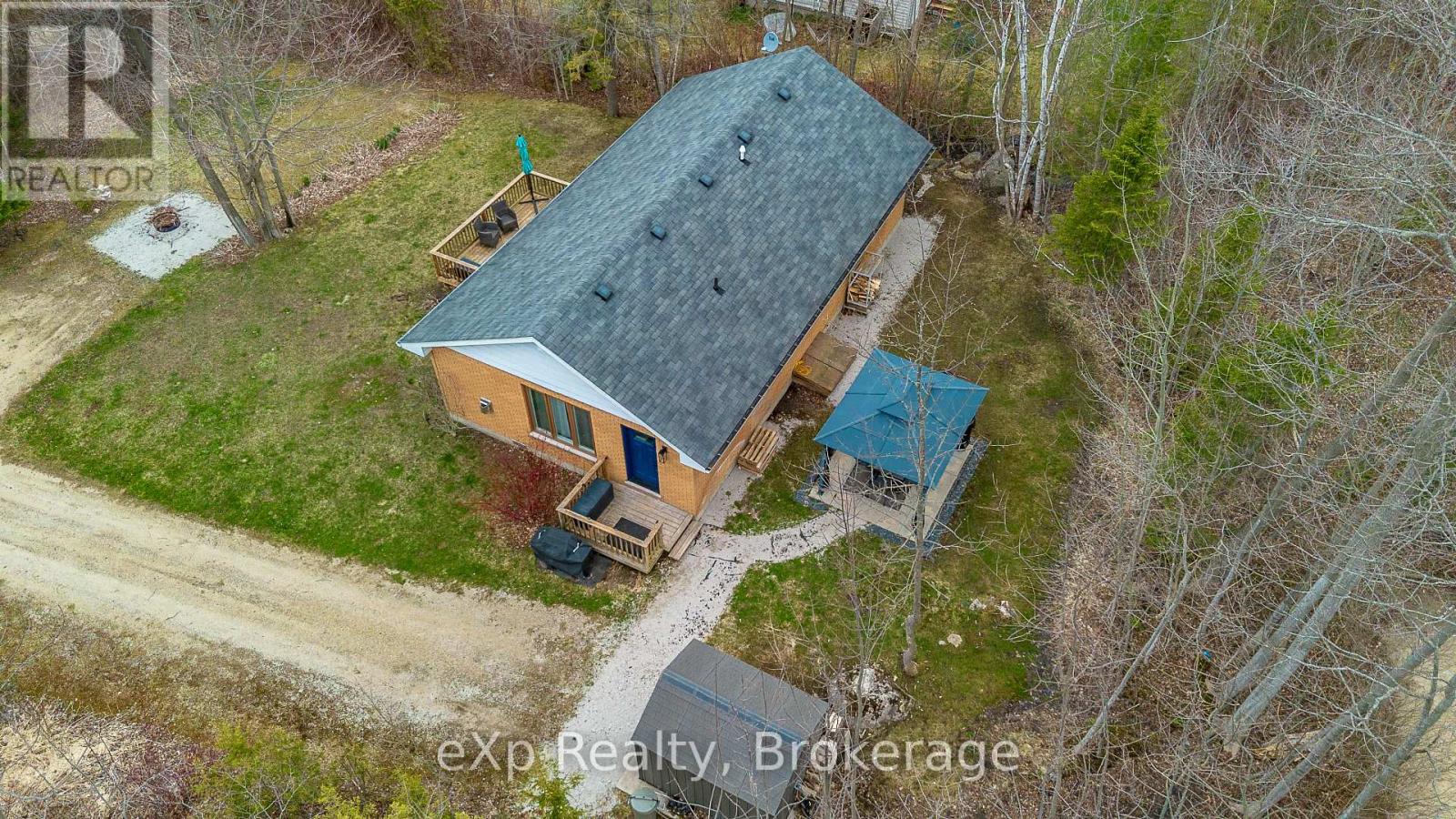 15 Mapleport Crescent, South Bruce Peninsula, Ontario  N0H 2T0 - Photo 19 - X12206706