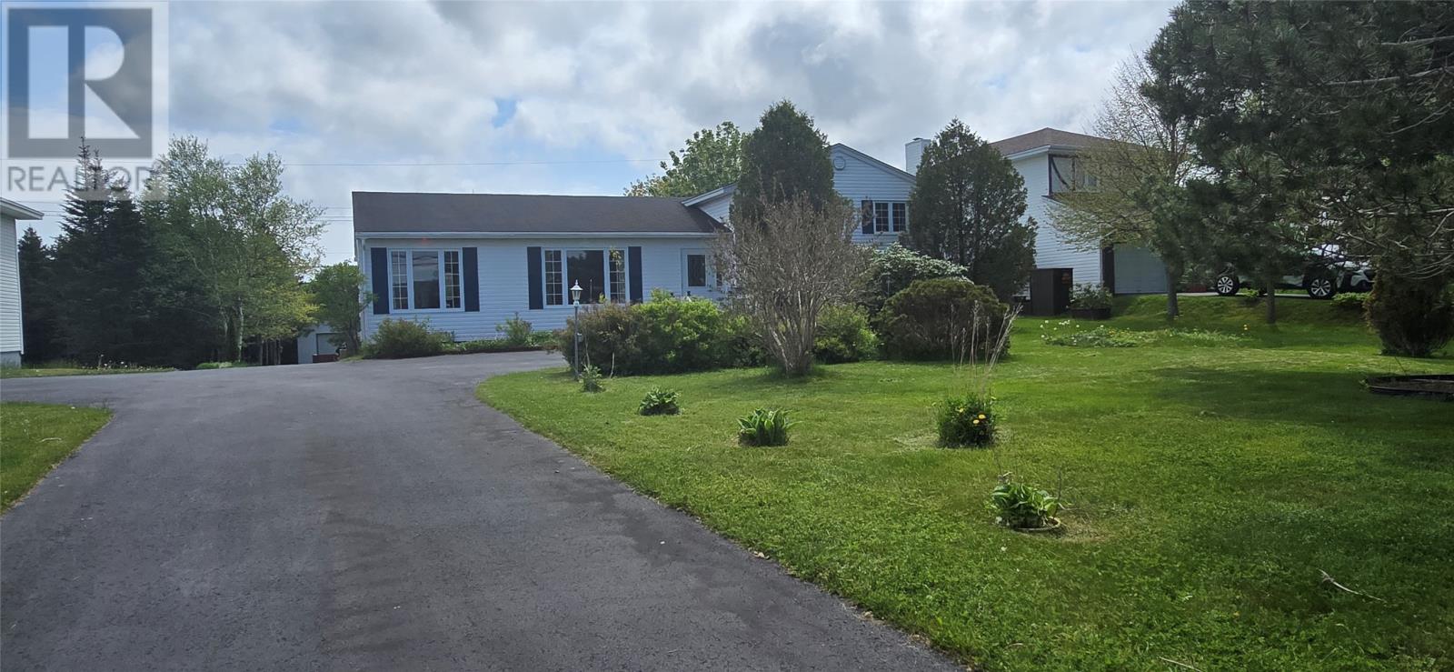 Property at 61 Creston Boulevard image 4