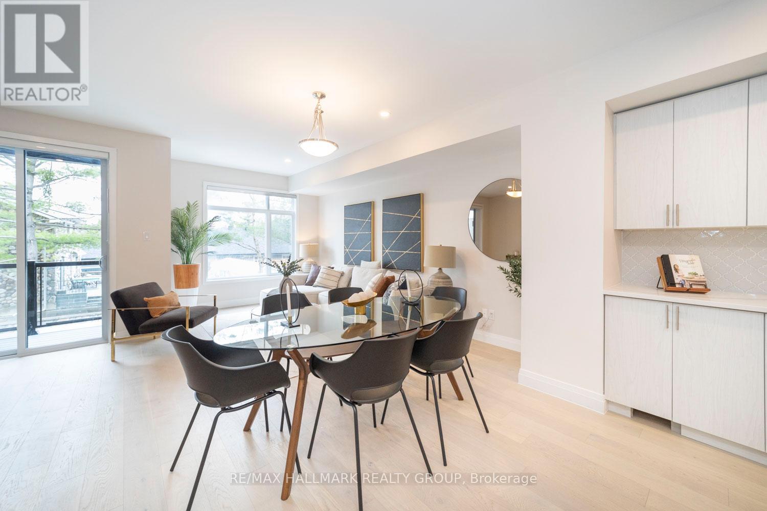 814 Star Private, Ottawa, Ontario  K2L 1W2 - Photo 10 - X12206692
