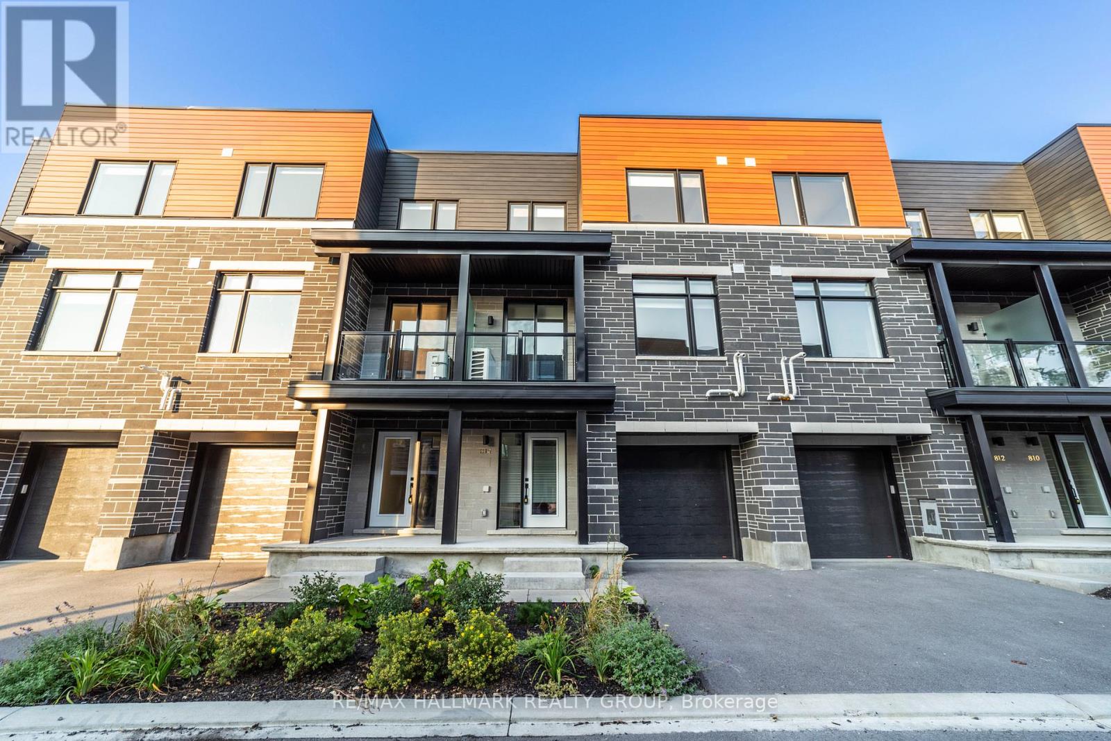 814 Star Private, Ottawa, Ontario  K2L 1W2 - Photo 18 - X12206692