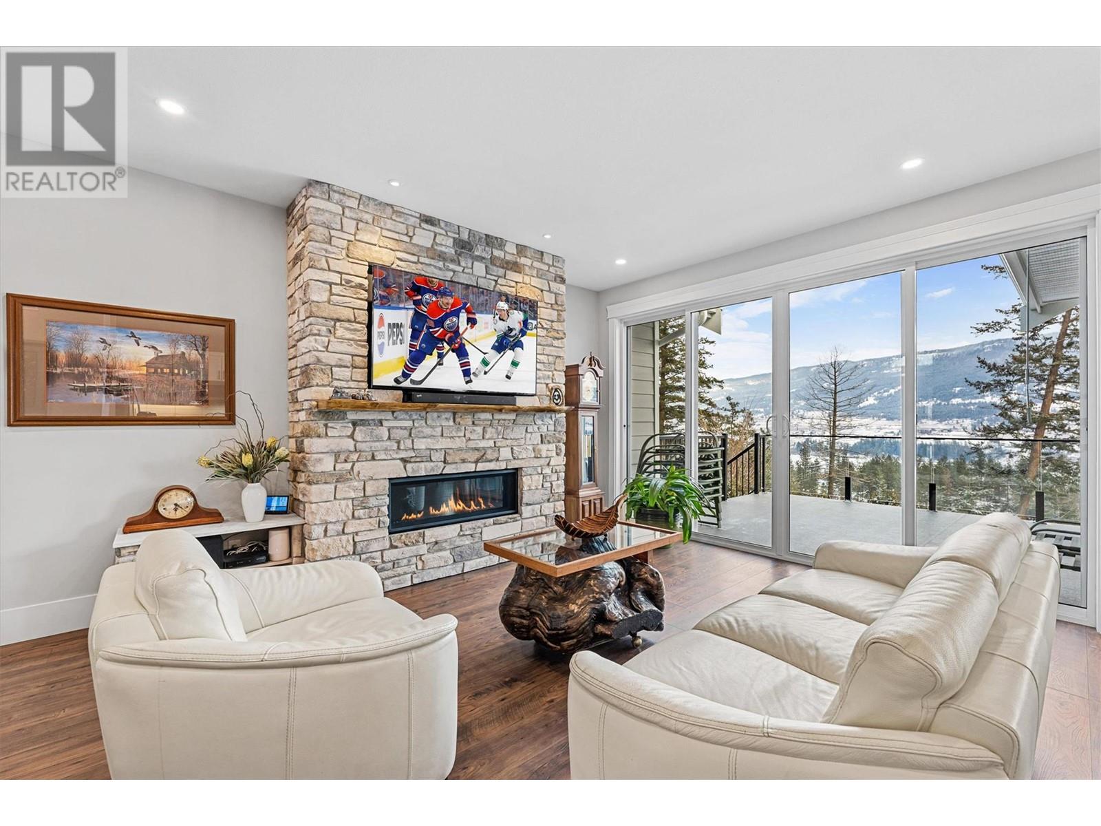 13137 Cliffstone Court, Lake Country, British Columbia  V4V 2R1 - Photo 11 - 10351313