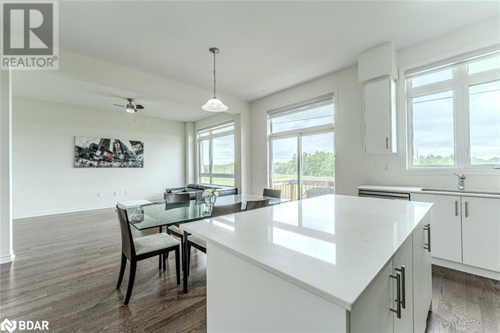 258 Madelaine Drive, Barrie, Ontario  L9J 0P4 - Photo 5 - 40736713