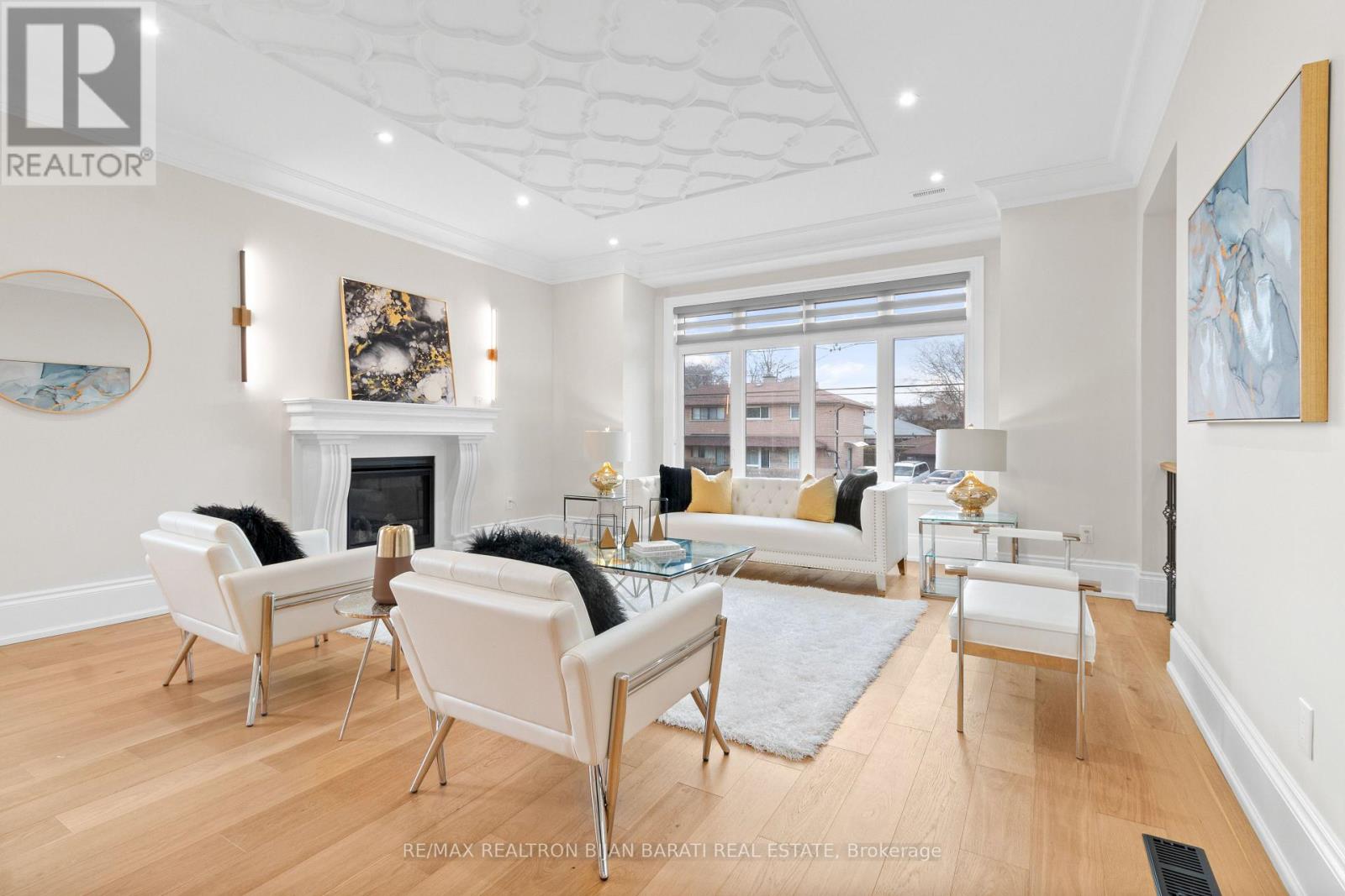 5 Charlemagne Drive, Toronto, Ontario  M2N 4H7 - Photo 10 - C12206571