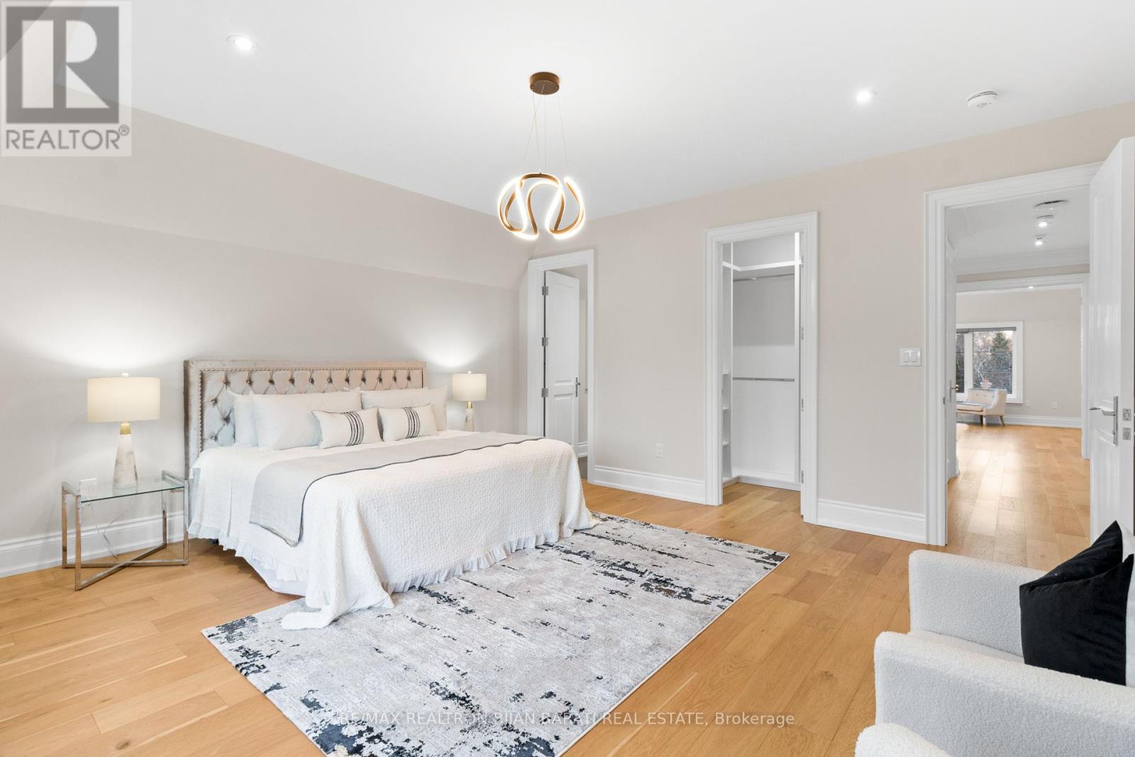 5 Charlemagne Drive, Toronto, Ontario  M2N 4H7 - Photo 35 - C12206571