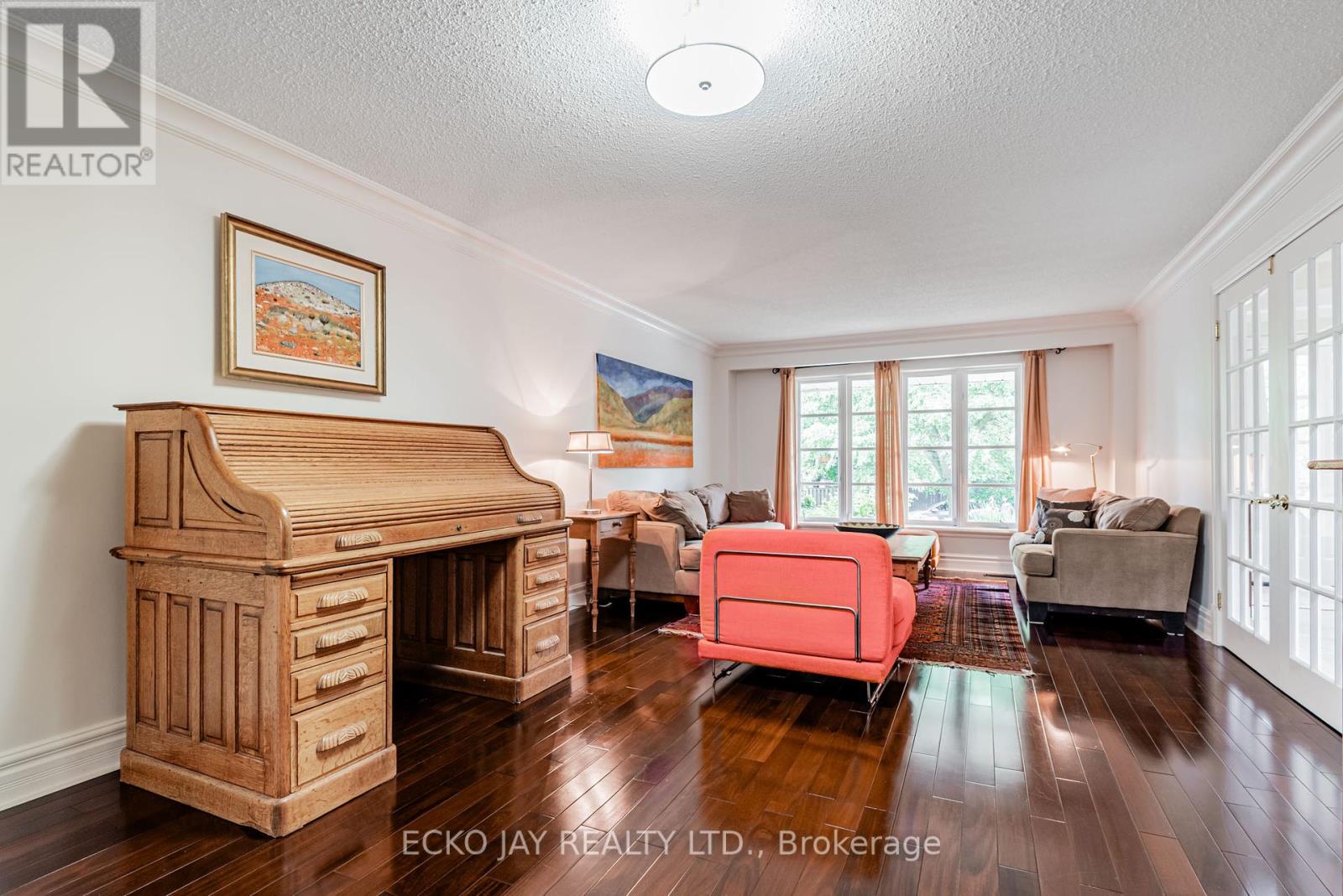 75 Barrydale Crescent, Toronto, Ontario  M3B 3E3 - Photo 4 - C12206574