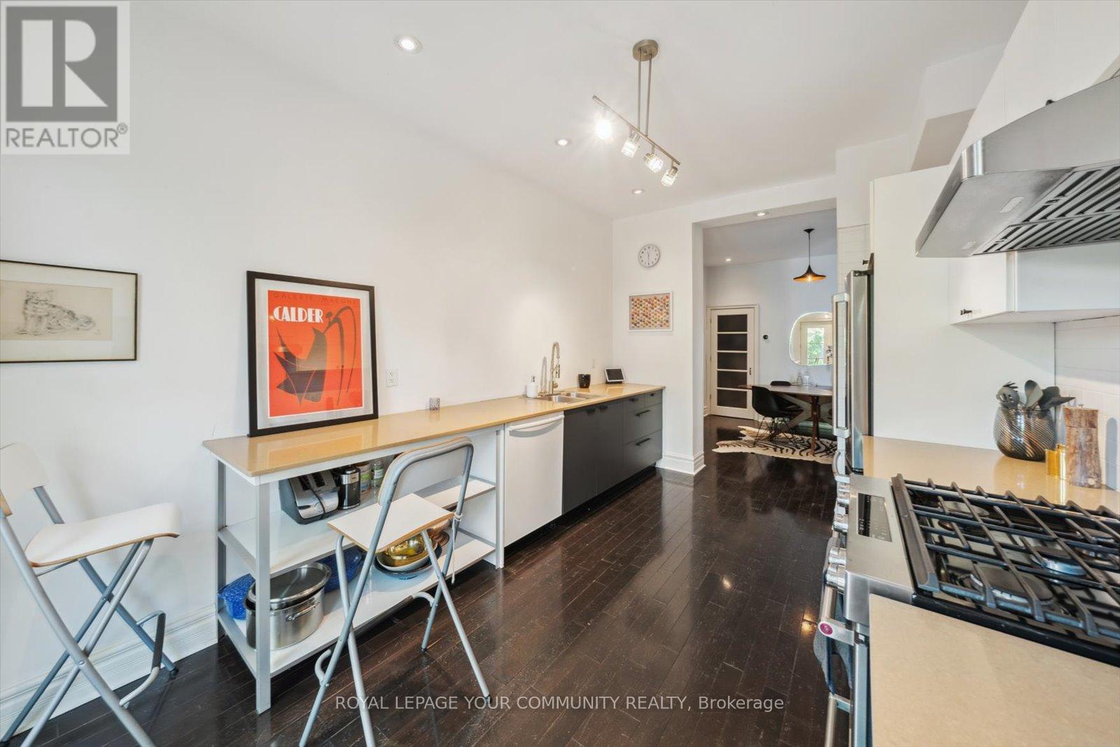 722 Adelaide Street W, Toronto, Ontario  M6J 1B1 - Photo 14 - C12206658