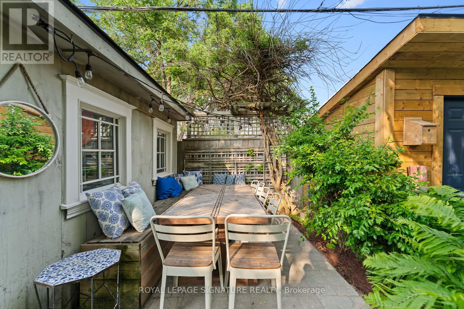 247 Highfield Road, Toronto, Ontario  M4L 2V4 - Photo 33 - E12206600