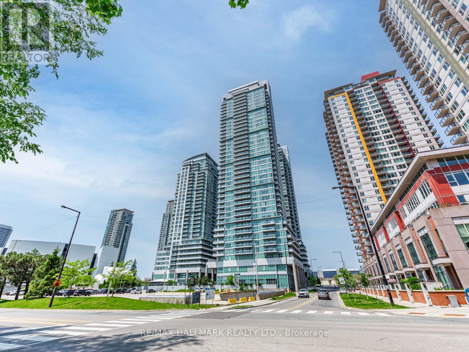 1011 - 50 TOWN CENTRE COURT, Toronto, Ontario