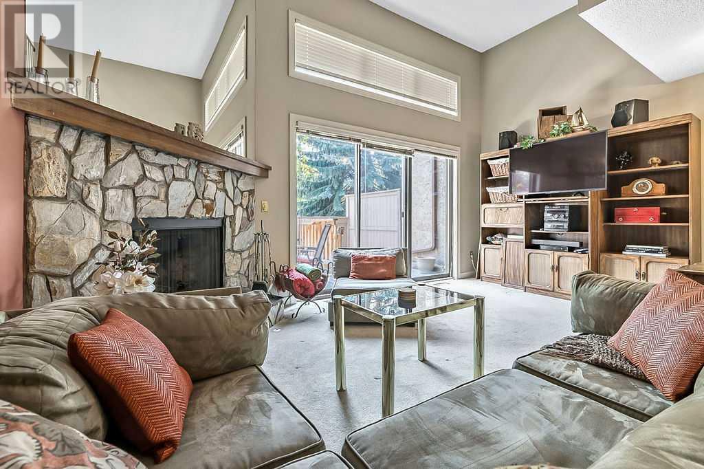 86 Glamis Gardens Sw, Calgary, Alberta  T3E 6S4 - Photo 8 - A2228751