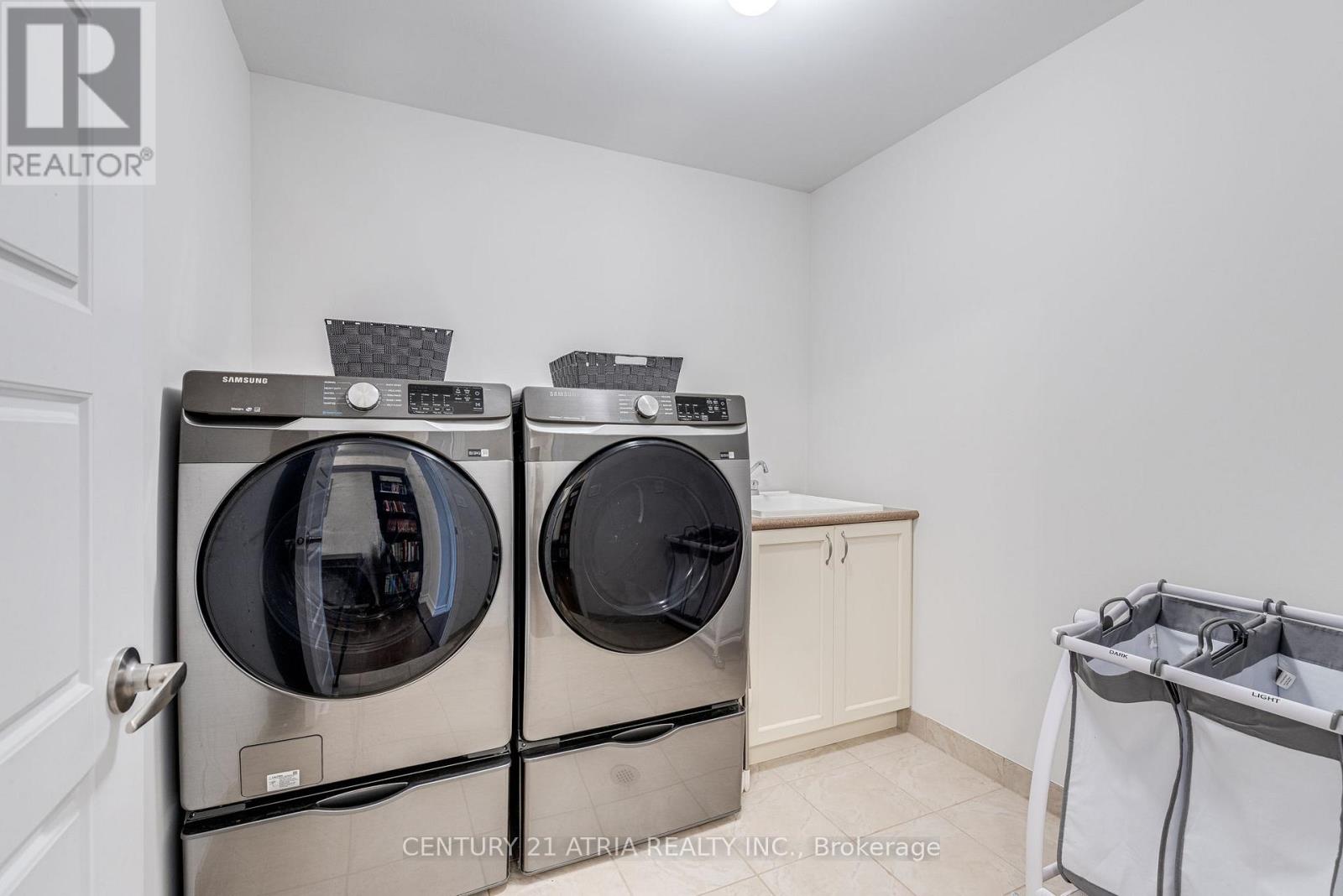122 Degraaf Crescent, Aurora, Ontario  L4G 0X2 - Photo 24 - N12206565