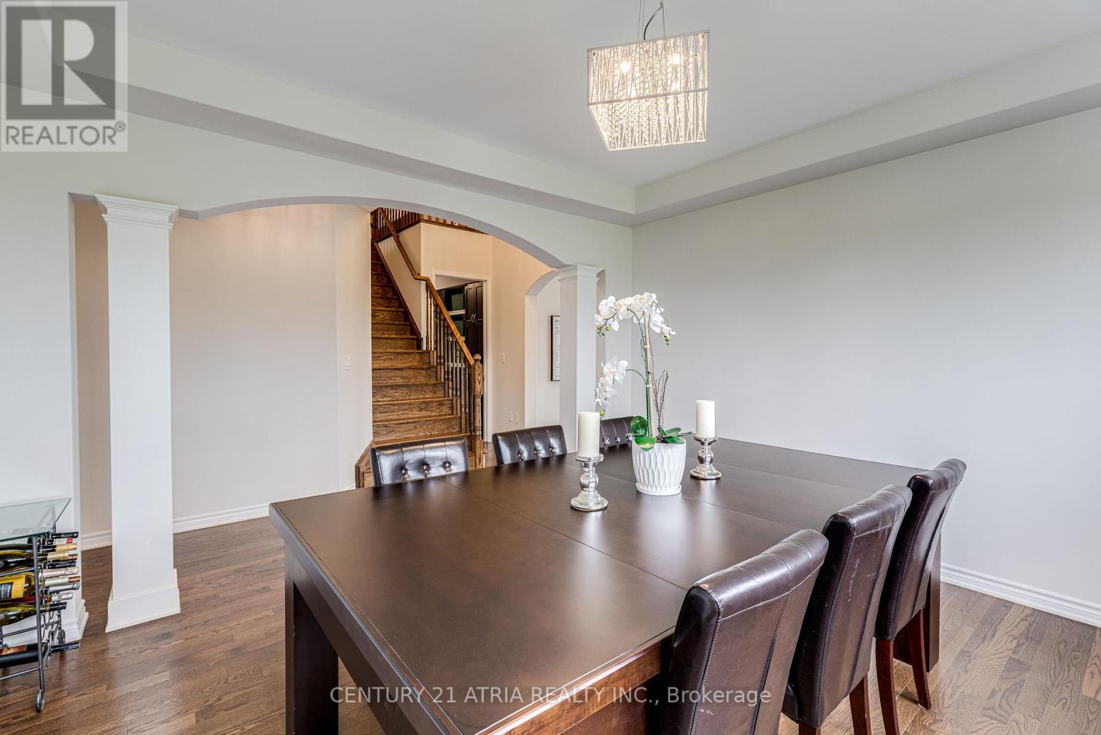 122 Degraaf Crescent, Aurora, Ontario  L4G 0X2 - Photo 7 - N12206565