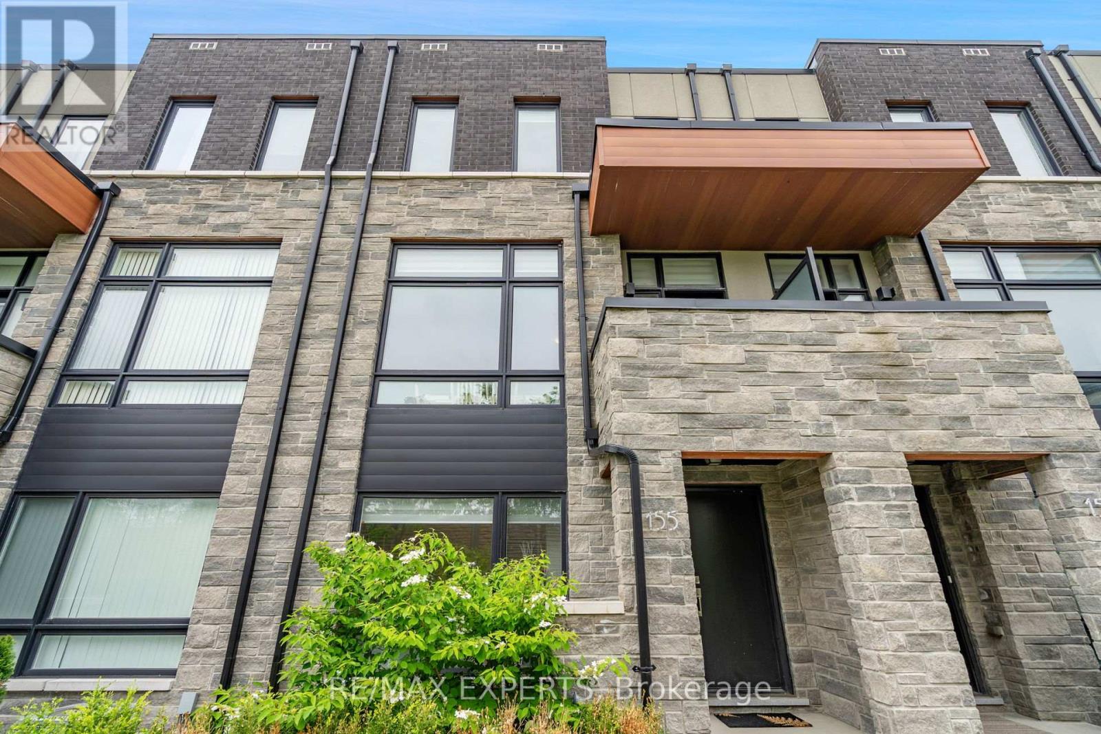 155 CARPACCIO AVENUE, Vaughan, Ontario