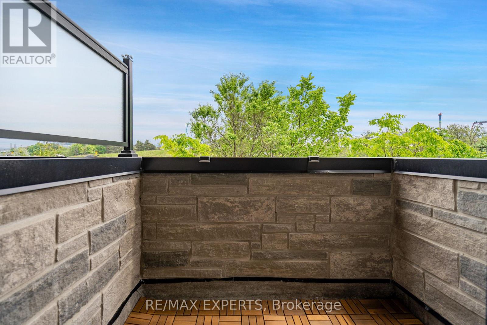 155 Carpaccio Avenue, Vaughan, Ontario  L4H 4R6 - Photo 17 - N12206632